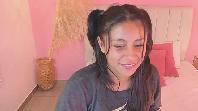 valeria__torres webcam
