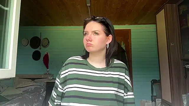 AnnelieseRamirel webcam
