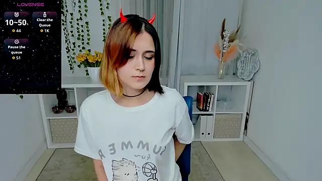 Alexa_Lexi_ webcam