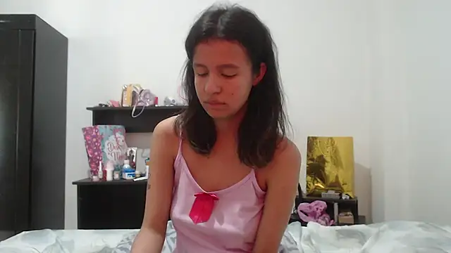 Watch nathaly_jones_ live on EroticFlix - High definition streams