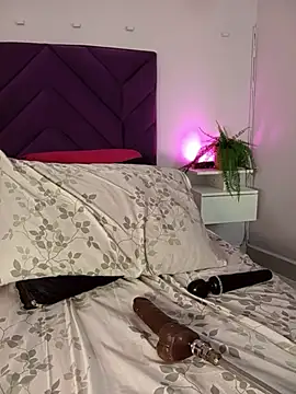 Watch haileystone live on EroticFlix - High definition streams