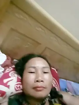 BlueGirlyeah webcam