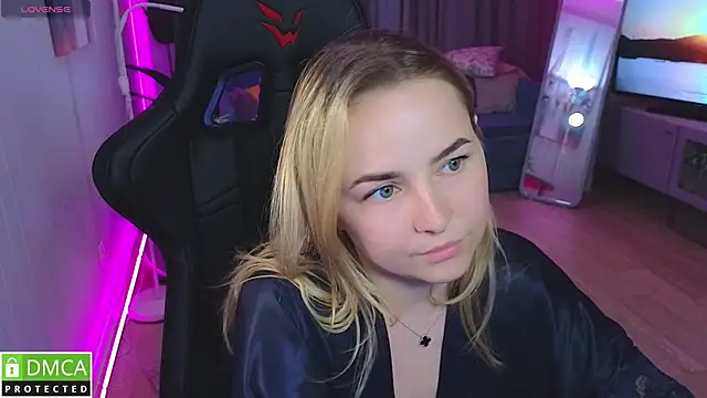 Mira_Mermayd webcam