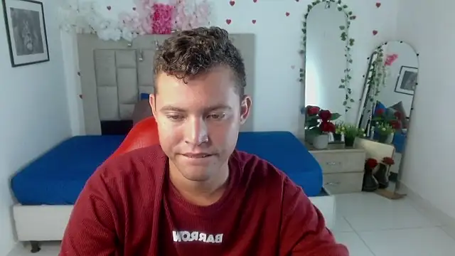 sven_fox723 webcam