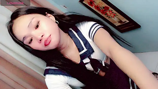 Littleslutty_baby webcam