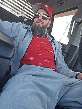 Beardedtattood Live Webcam on Stripchat