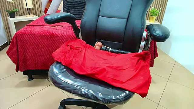 Watch Anabella_Thompson live on EroticFlix - High definition streams