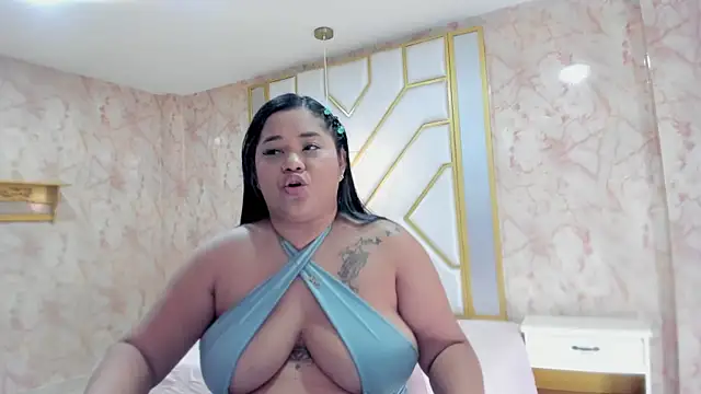 Laiila_bigboobs webcam