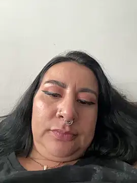 Abril_Luv webcam