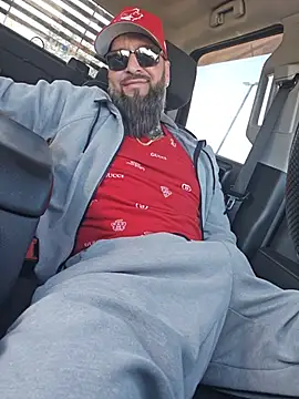Beardedtattood webcam
