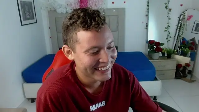 sven_fox723 webcam
