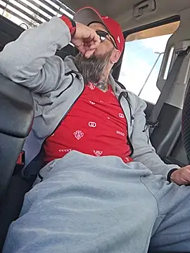 Beardedtattood live sex cam