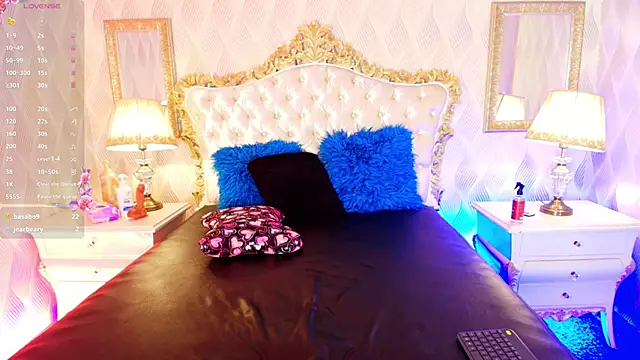 alexa_cruz__ webcam