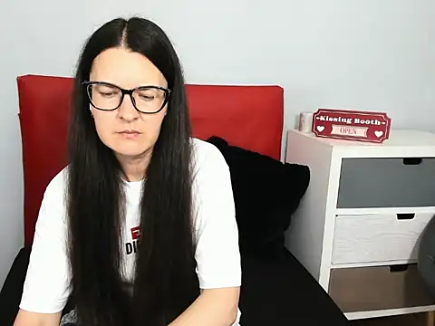 NadiaXlove webcam