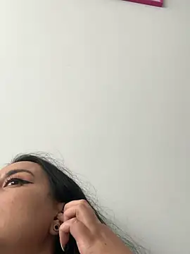 Abril_Luv webcam