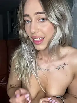 ZenyShy webcam
