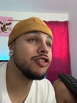 ladyandnico webcam
