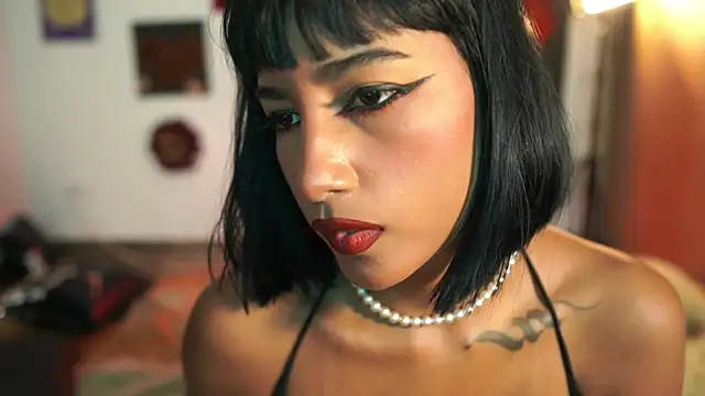 JulietaWinona webcam