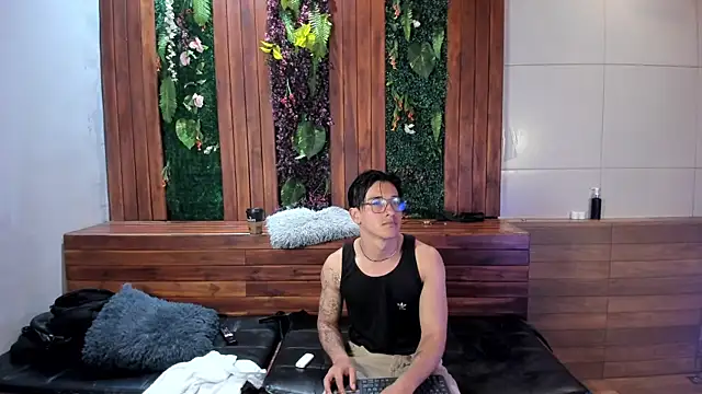Andy_Joy_ webcam
