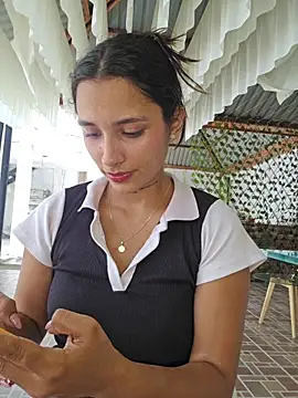 Lorena_Mcfly webcam