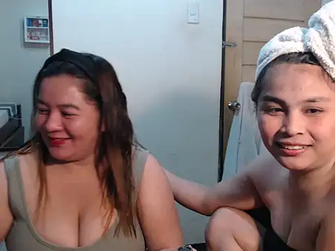 Seductive_Two0205 webcam