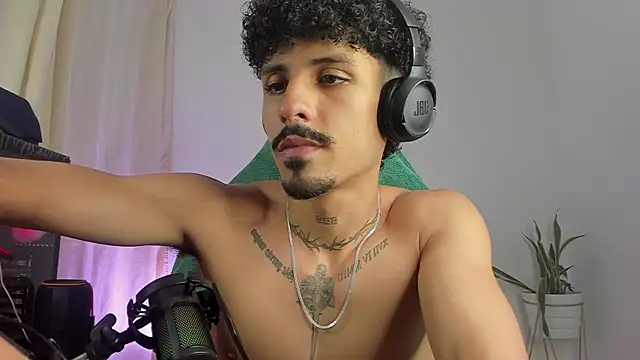 Lukeetaylor webcam
