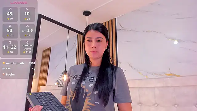 Madyson18 webcam