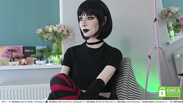sweetuniporn webcam