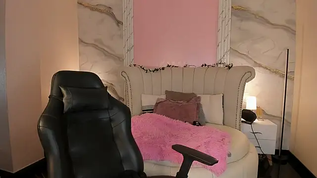 EmmaStonns webcam