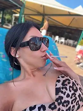 ilariea_girl webcam