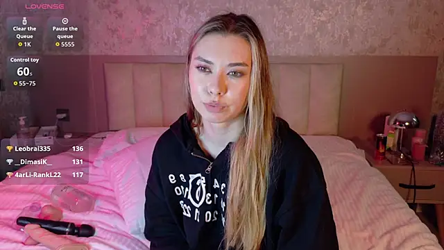 gwenonl1ne webcam