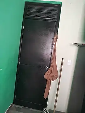 AngelicaStorms webcam
