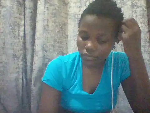 tina_2030 webcam