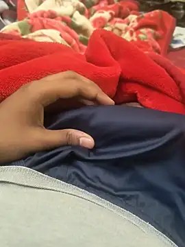 brownhydboi_afterdark webcam