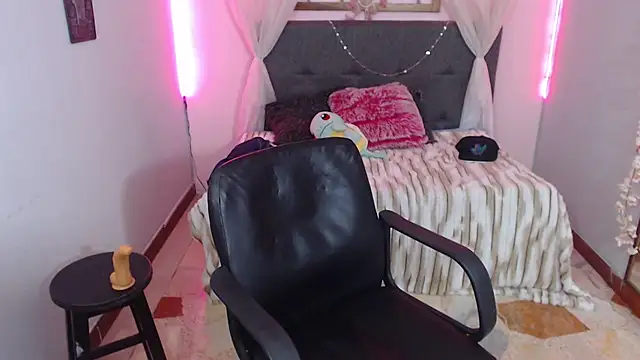 Alexx_levi webcam