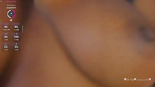 aprilebony_ webcam