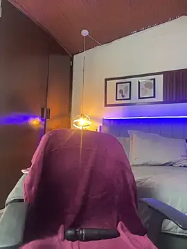 karlamorris_ webcam