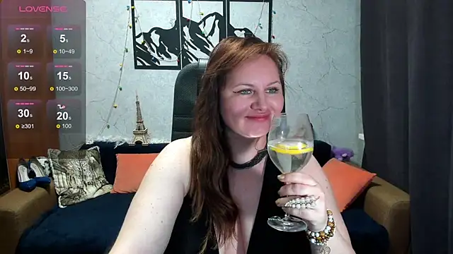 Nikki_March