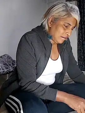 Goodgirlsue_77 webcam