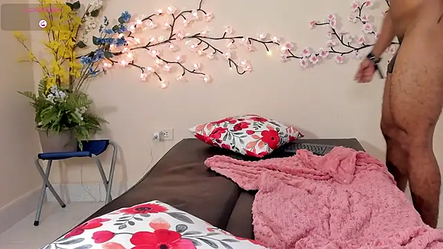 zarek_lux webcam