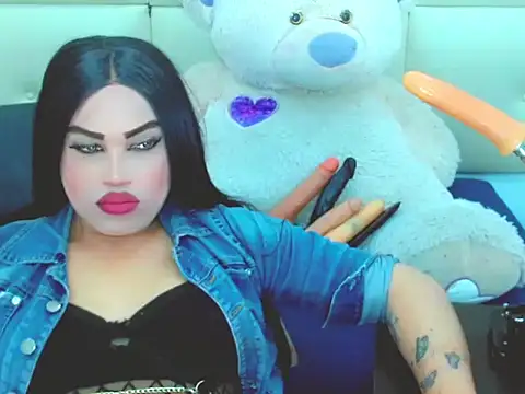 NharaBigCock webcam