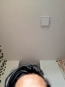 LunaRouuse_ webcam