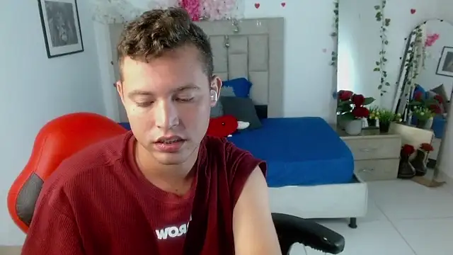 sven_fox723 webcam