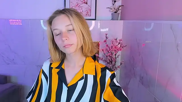 ivy_blare webcam