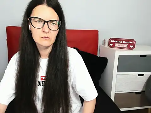 NadiaXlove webcam