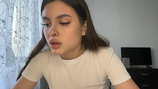 GinetteChass webcam