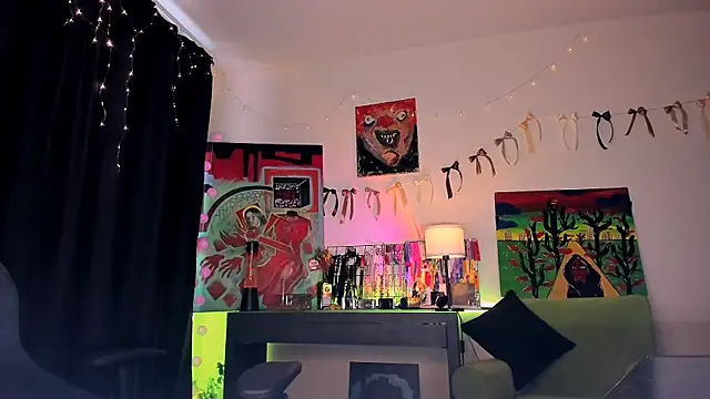 Felicia_Bri webcam