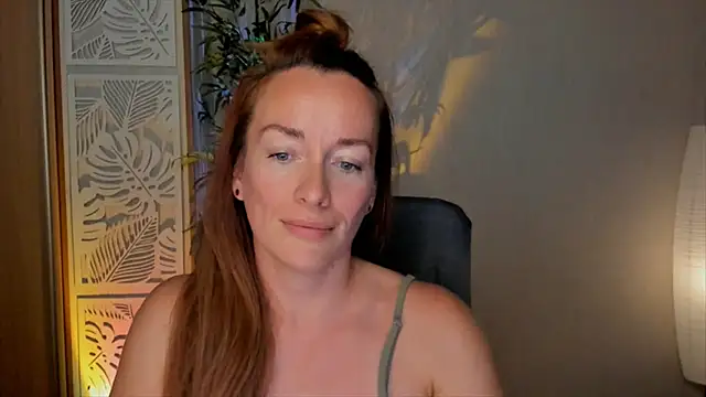 RebeccaMartinez webcam