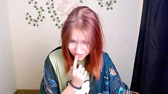 GuessMe___ webcam