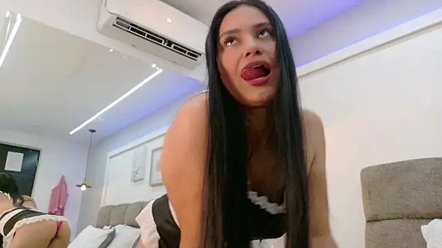 AlmaRose_ webcam